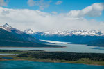 ...während der Lago Argenino (hinten) türkisblau ist...