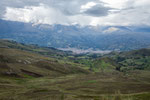 .....Huaraz im Tal und die Cordillera Blance im Hintergrund....