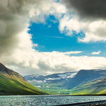 ....wie eine Theaterkulisse die permanent verschoben wird...