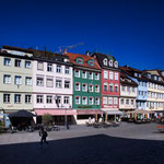 ...die Stadt wirkt sehr freundlich und heiter...