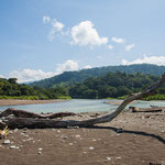 ....Rio Angel fließt hier ins Meer.....