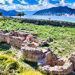 Die kleine Ausgrabungsstätte des "Antiken Asine"...