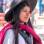 ...und viele junge Schönheiten in tollen Kostümen...