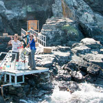 ...die Mädels werden viele einsame Tage haben - und hoffentlich viele Wale sehen...