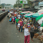 ....Sonntagsmarkt - und da müssen wir durch.....