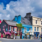 ...Das Städtchen Clifden ist bunt und wunderschön...