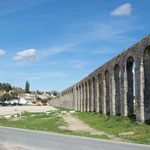 ...dieses Äquadukt stammt nicht von der Römern - wurde 1570 erbaut.