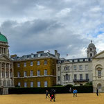 ...Regierungsgebäude in der Innenstadt...