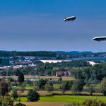 ...Blick auf Friedrichshafen, den Bodensee und die berühmten Zeppeline...
