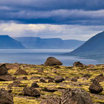 ...diese riesigen Findlinge sind irgendwann mal vom Berg "gerollt"...