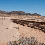 ...hier sieht man noch die ehemaligen Strassenschilder.