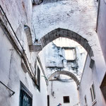 ...extrem enge Gässchen in der steilen Innenstadt...