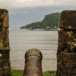 .....wehe sie zünden die Lunte.....