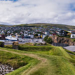 Färöer lebt extrem stark vom Meer - entsprechend groß sind die Häfen...