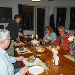 ....und die Gäste freuen sich auf deutsches Essen....