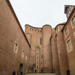 ...und der Bischofspalast - noch größer als die Kathedrale...