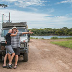 Babs und Helmut mit ihrem Mercedes G mit dem sie auch ganz Afrika umrundet haben.