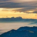 Für die da untern ist der Nebel ein Graus - für die im Ballon eine Augenweide