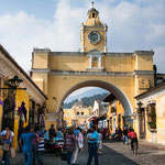 ....El Arco und dahinter.....