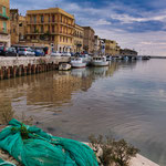 ...Fluss und gleichzeitig Hafen...